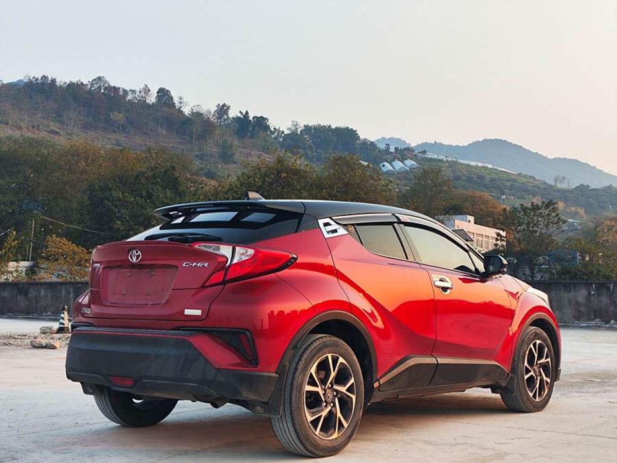 豐田 C-HR  2020款 2.0L 領先版圖片