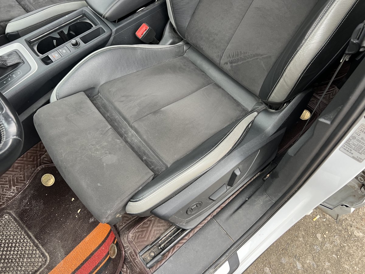 奧迪 奧迪Q3  2024款 35 TFSI 進(jìn)取動感型圖片