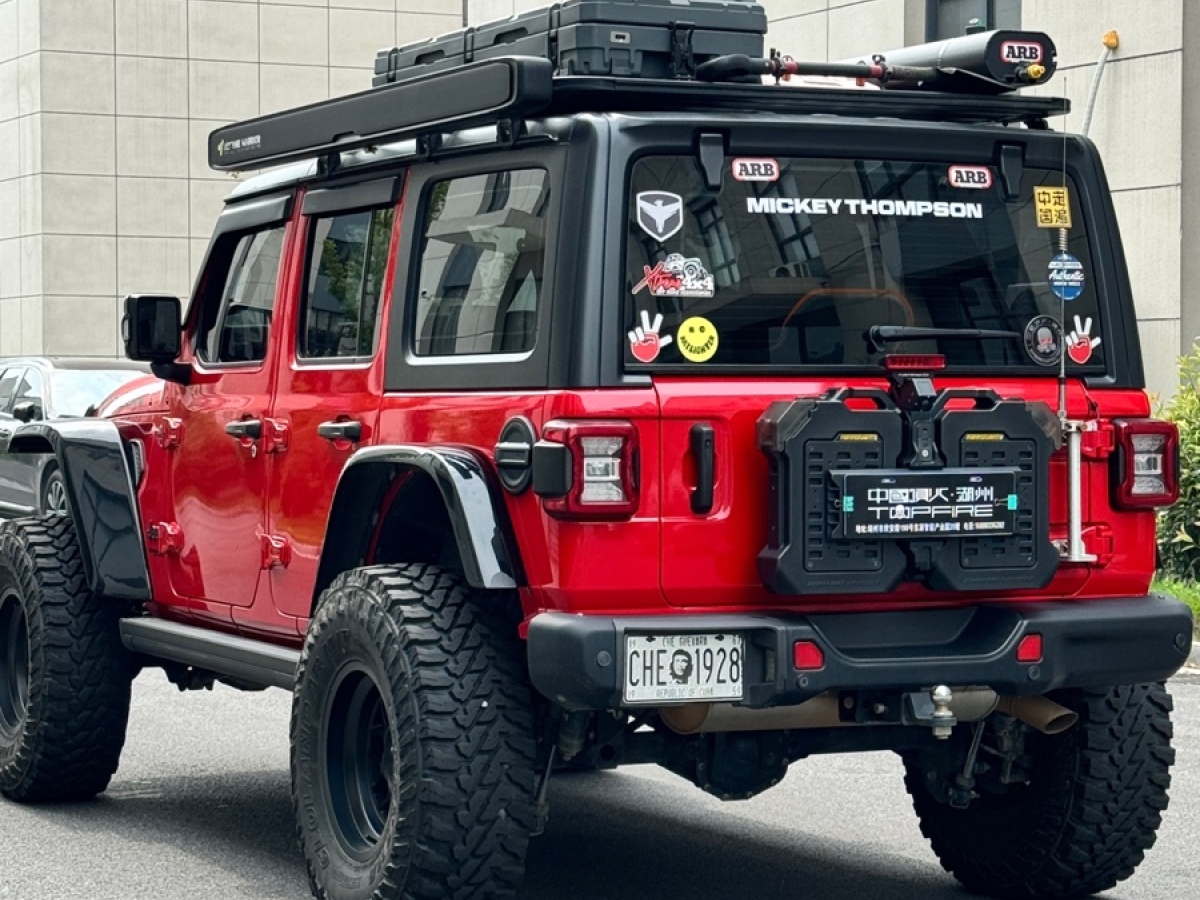 Jeep 牧马人  2021款 2.0T Rubicon 四门版图片