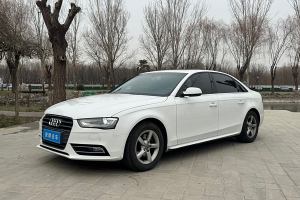 奥迪A4L 奥迪 35 TFSI 自动舒适型