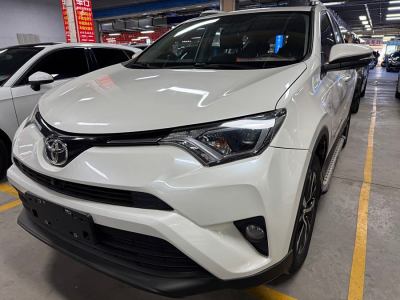 2017年2月 豐田 RAV4榮放 2.0L CVT兩驅(qū)風尚版圖片