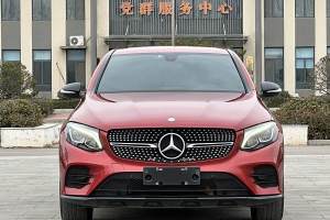 奔驰GLC 奔驰 改款 GLC 300 4MATIC 轿跑SUV