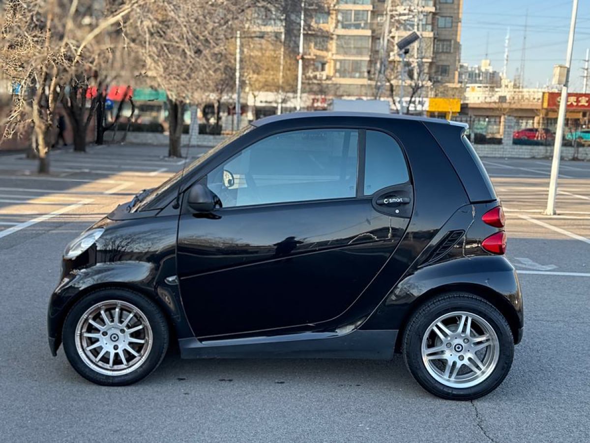 smart fortwo  2011款 1.0 MHD 硬頂標準版圖片