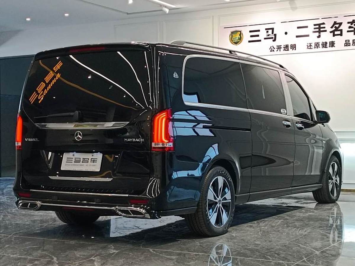 奔馳 V級  2021款 V 260 領(lǐng)航版圖片