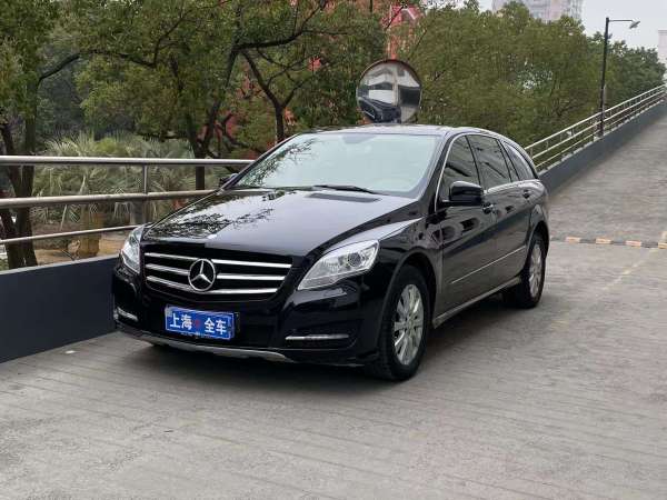 奔驰 奔驰R级  2015款 R 320 4MATIC 豪华型