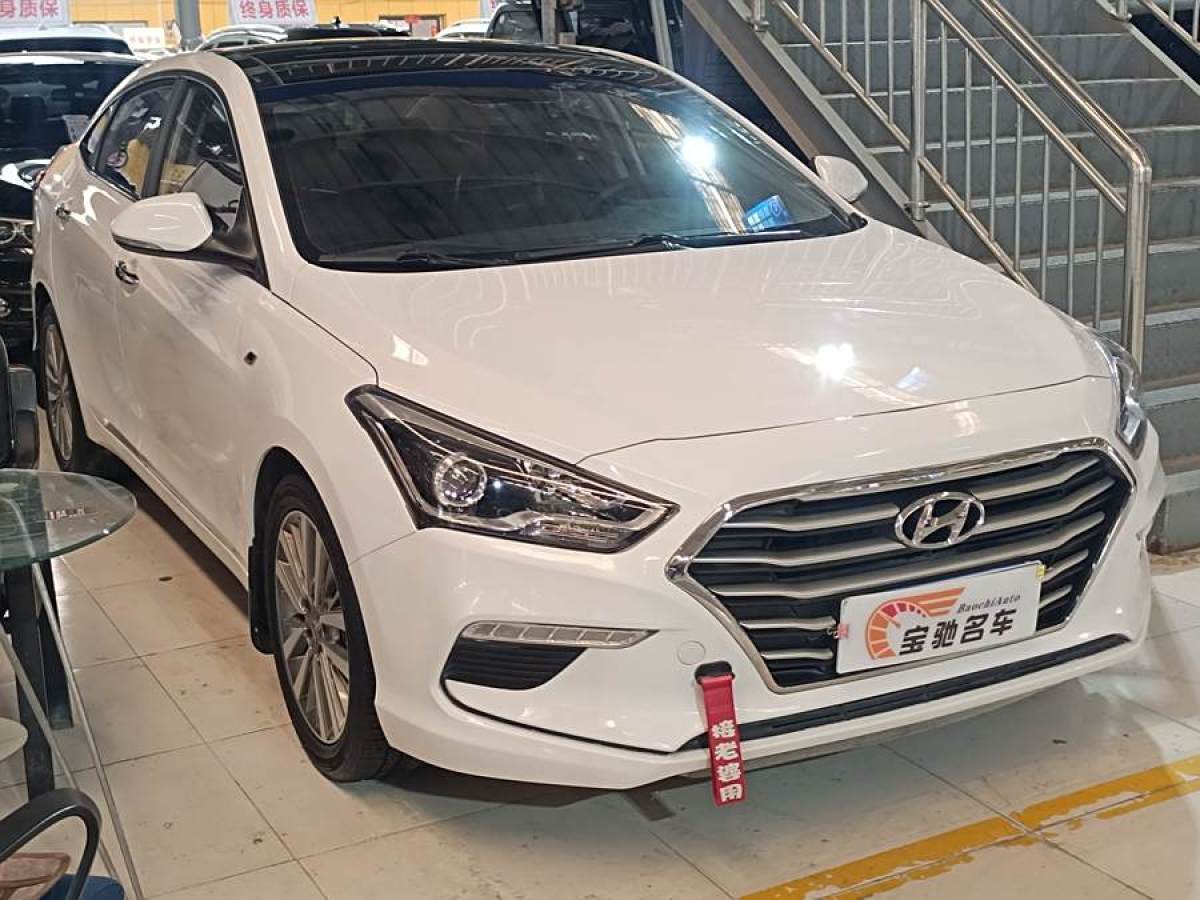 現(xiàn)代 名圖  2019款 1.8L 自動智能型GLS紀念款圖片