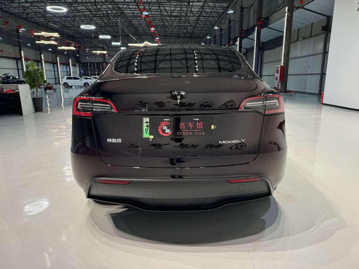 特斯拉 Model Y  2023款 后輪驅(qū)動(dòng)版圖片