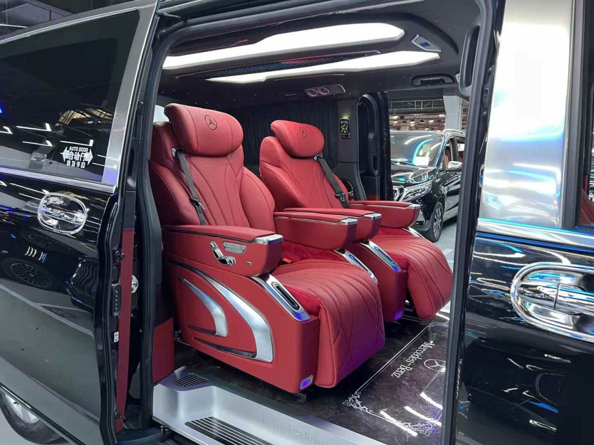 賓利 飛馳  2021款 4.0T V8 標(biāo)準版圖片