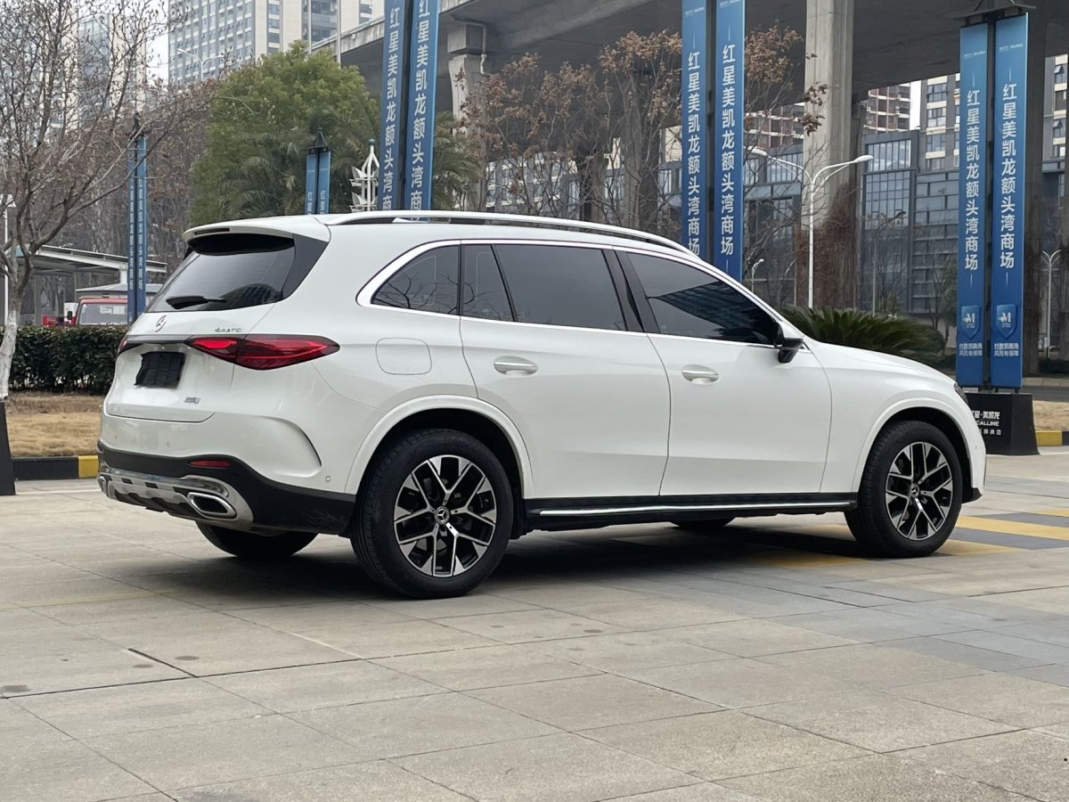 奔馳 奔馳GLC  2024款 改款 GLC 260 L 4MATIC 豪華型 5座圖片