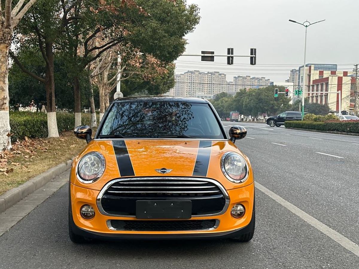 MINI MINI  2015款 1.5T COOPER Fun 五門版圖片