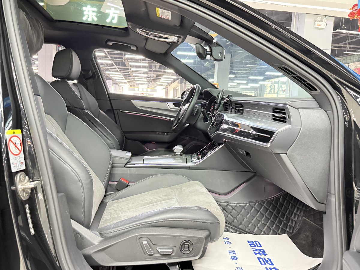 奧迪 奧迪A6L  2023款 改款 40 TFSI 豪華動感型圖片