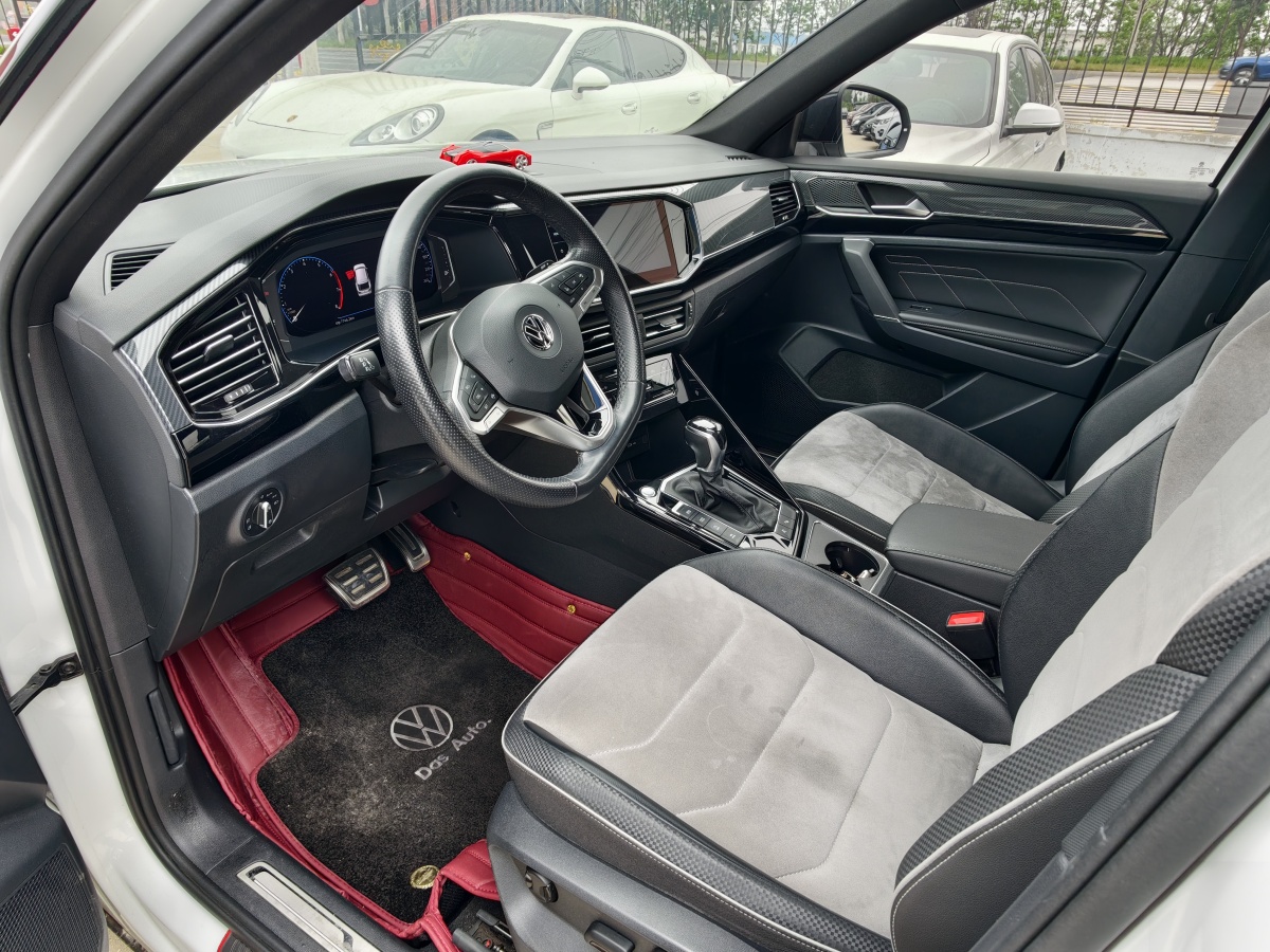 大眾 探岳X  2020款 330TSI 兩驅(qū)尊貴智聯(lián)版圖片