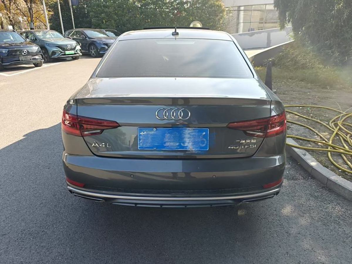 奧迪 奧迪A4L  2019款 40 TFSI 時(shí)尚型 國(guó)VI圖片