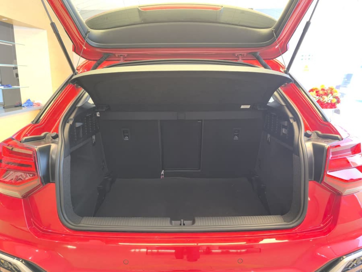 奧迪 奧迪Q2L  2023款 35TFSI 進取致雅型圖片