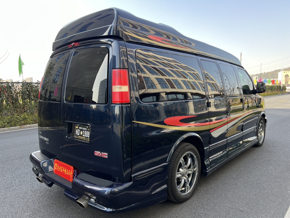 GMC SAVANA  2011款 5.3L 商務(wù)之星7座圖片