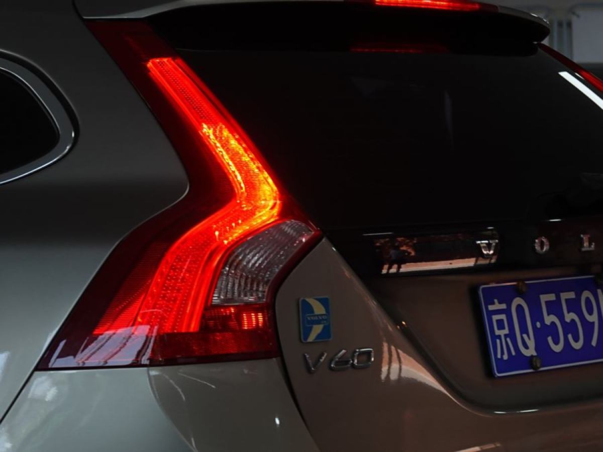 沃爾沃 V60  2014款 改款 T5 智雅版圖片