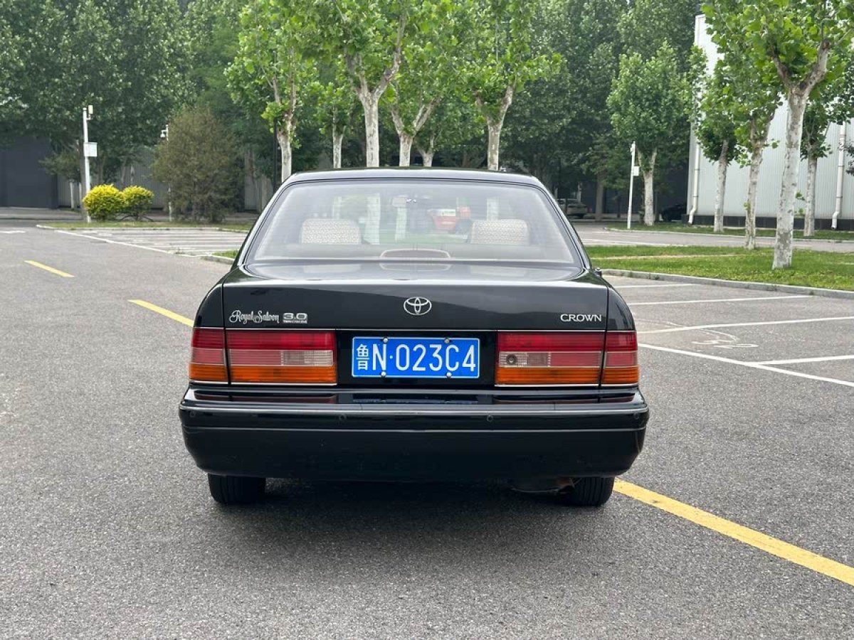 豐田 皇冠  2005款 3.0L 天窗版圖片