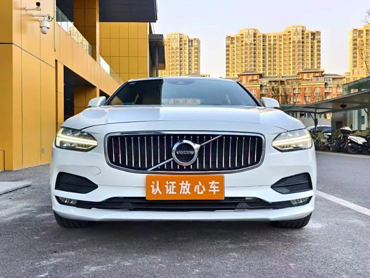 沃爾沃 S90  2018款 T4 智逸版圖片