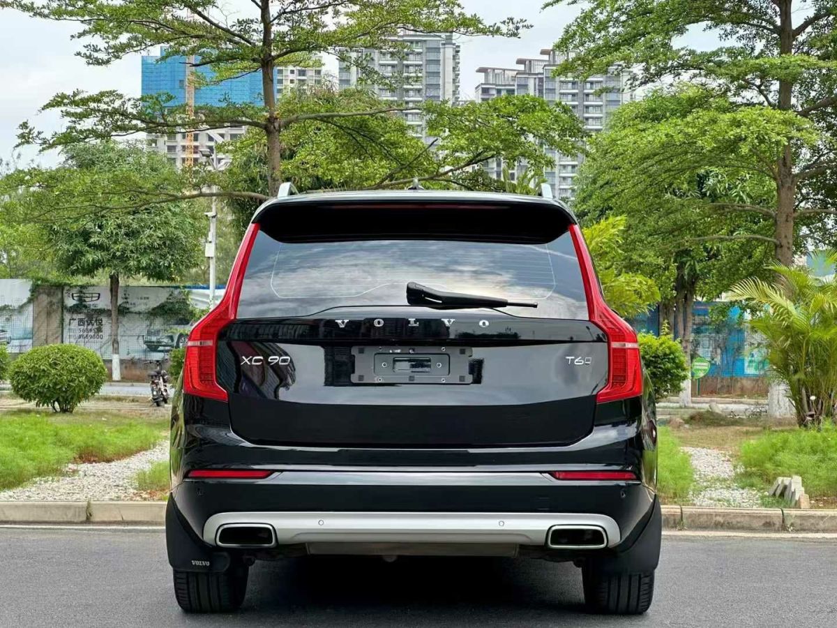 沃爾沃 XC90  2018款 T5 智逸版 5座圖片