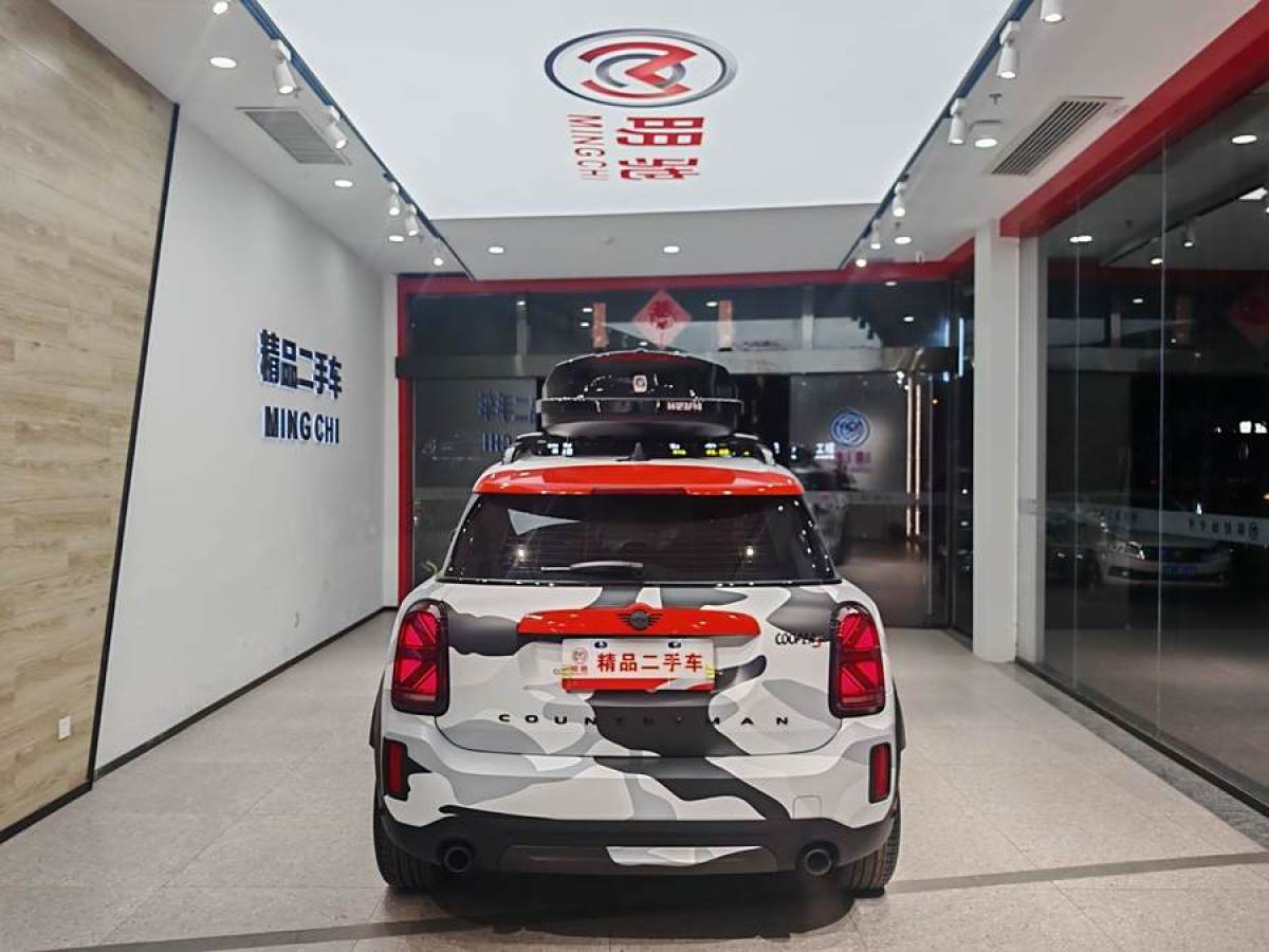 MINI COUNTRYMAN  2022款 2.0T COOPER S ALL4 黑標(biāo)特別版圖片