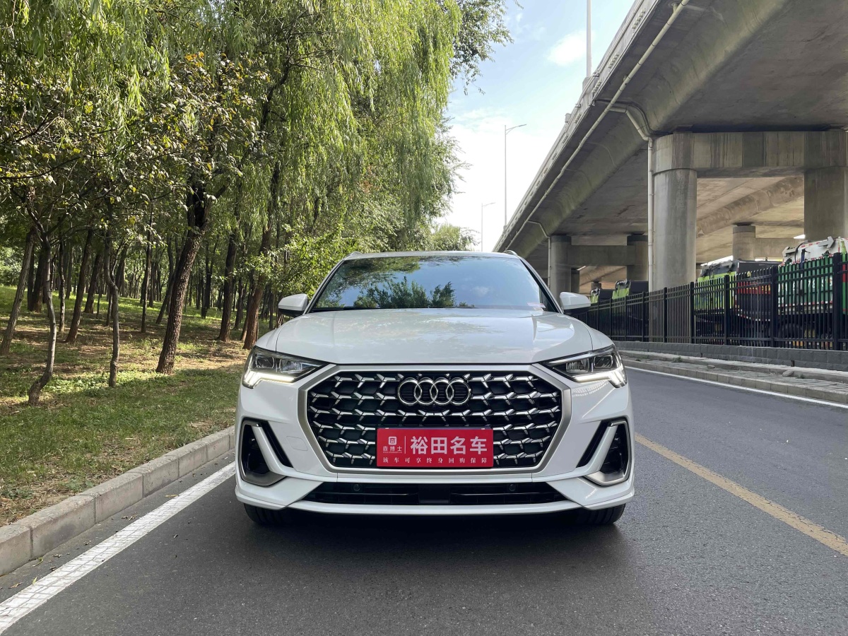 2024年6月奧迪 奧迪Q3  2024款 35 TFSI 時(shí)尚動(dòng)感型