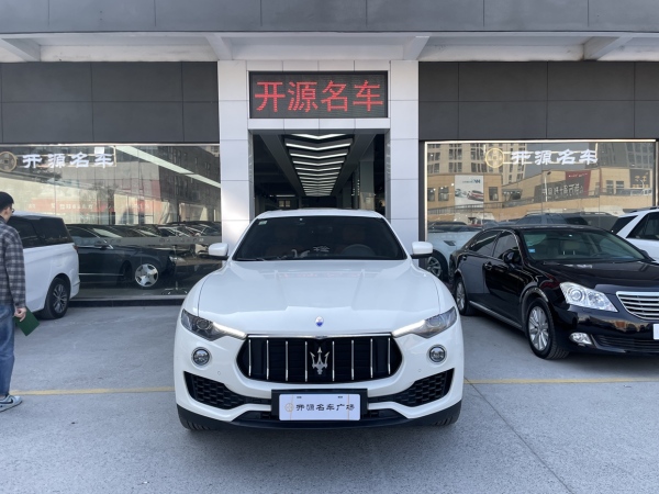 玛莎拉蒂 Levante  2016款 3.0T Levante