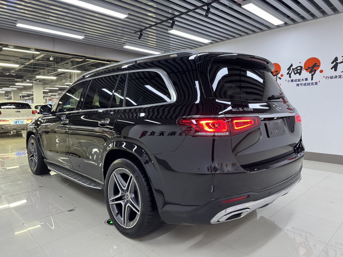 奔馳 奔馳GLS  2022款 改款二 GLS 450 4MATIC 時尚型圖片