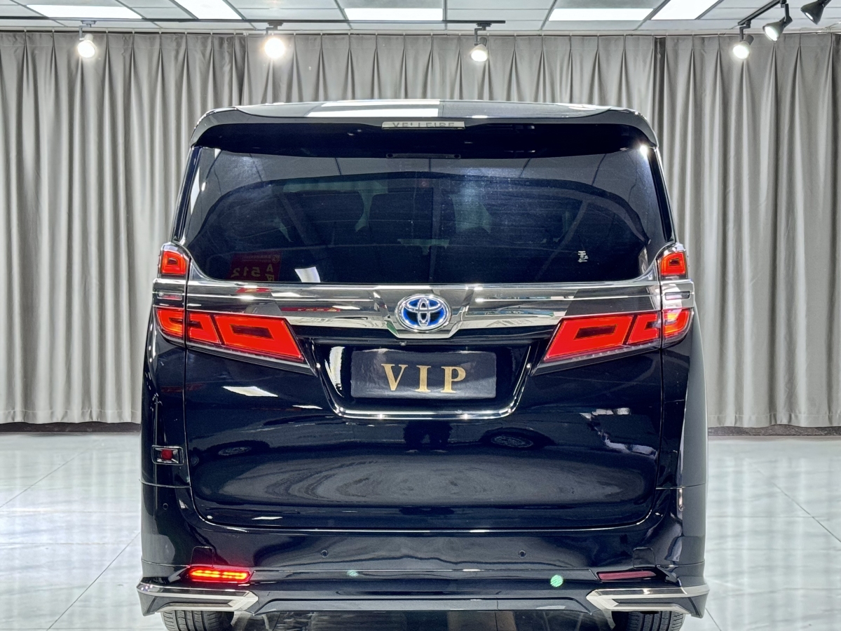 丰田 威尔法  2019款 双擎 2.5L HV尊贵版图片