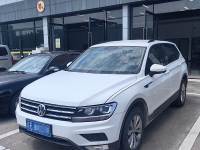 2017年8月 大众 途观L 330TSI 自动两驱风尚版图片