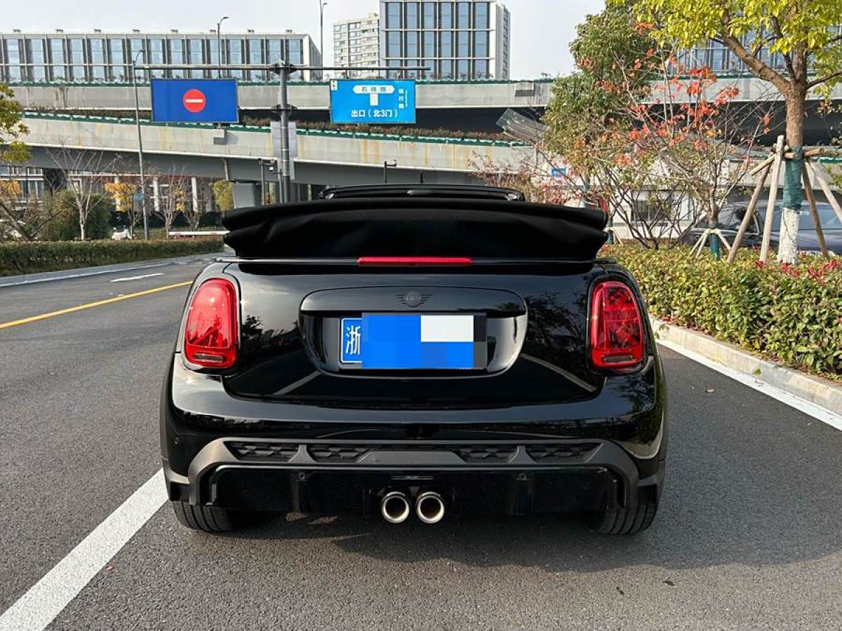 MINI MINI  2022款 2.0T COOPER S CABRIO 黑標(biāo)特別版圖片