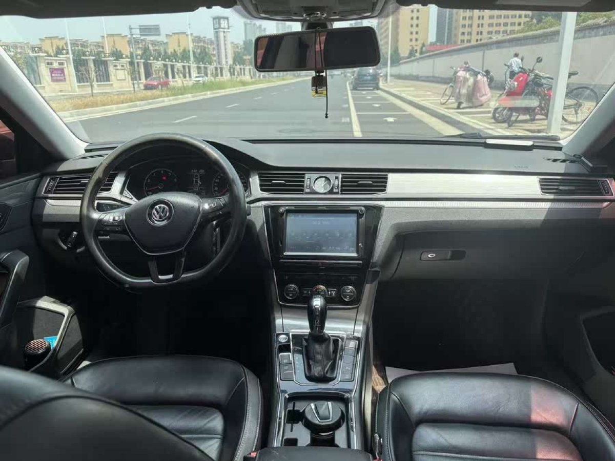 大眾 帕薩特  2017款 330TSI DSG尊榮版圖片