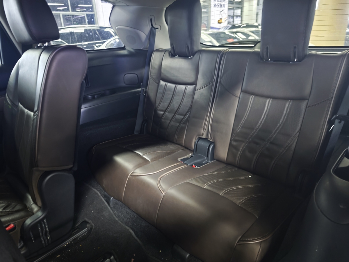 2015年6月英菲尼迪 QX60  2020款 2.5 S/C Hybrid 兩驅(qū)卓越版 國VI