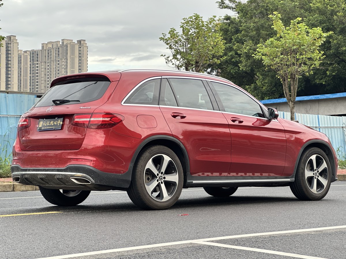 奔馳 奔馳GLC  2018款 改款 GLC 260 4MATIC 豪華型圖片