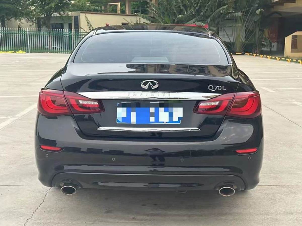 英菲尼迪 Q70  2015款 Q70L 2.5L 精英版圖片