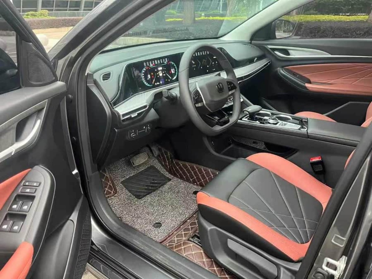 長安 逸動  2021款 PLUS 藍鯨NE 1.4T GDI DCT尊貴型圖片