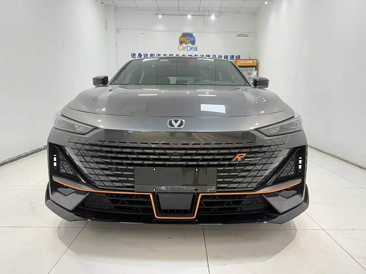 長(zhǎng)安 長(zhǎng)安UNI-V  2023款 1.5T 運(yùn)動(dòng)版圖片