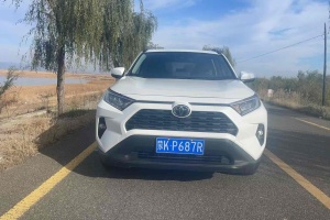 RAV4 豐田 榮放 2.0L CVT兩驅(qū)風(fēng)尚版