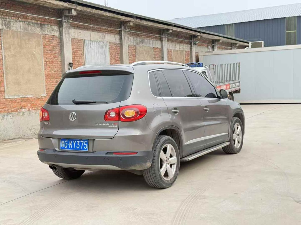 大眾 途銳  2011款 3.0TSI 高配型圖片