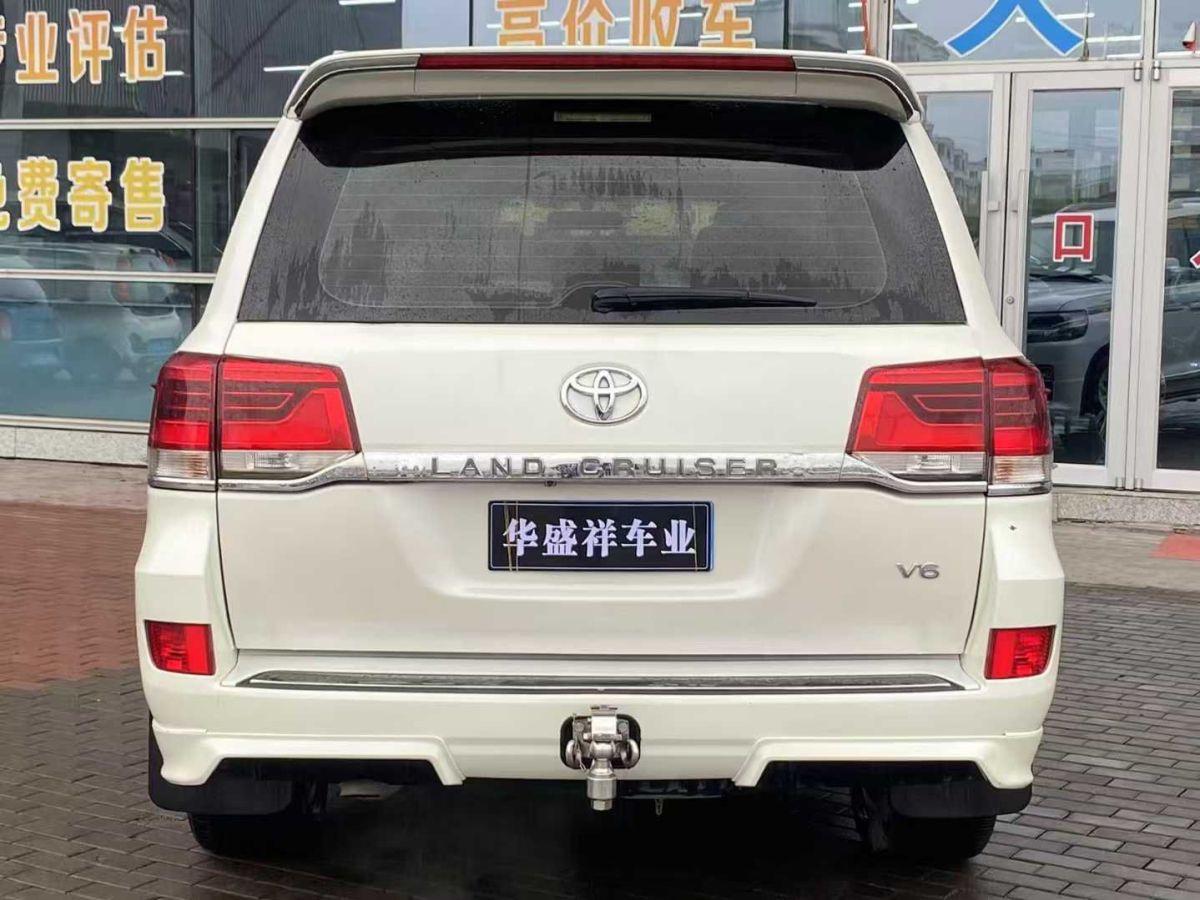 豐田 蘭德酷路澤  2015款 4.6L V8 中東限量版圖片