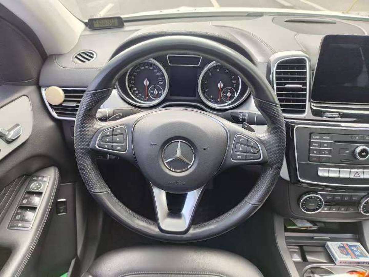 奔馳 奔馳GLE轎跑  2015款 GLE 320 4MATIC 轎跑SUV圖片