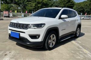 指南者 Jeep 200T 家享四驅(qū)版