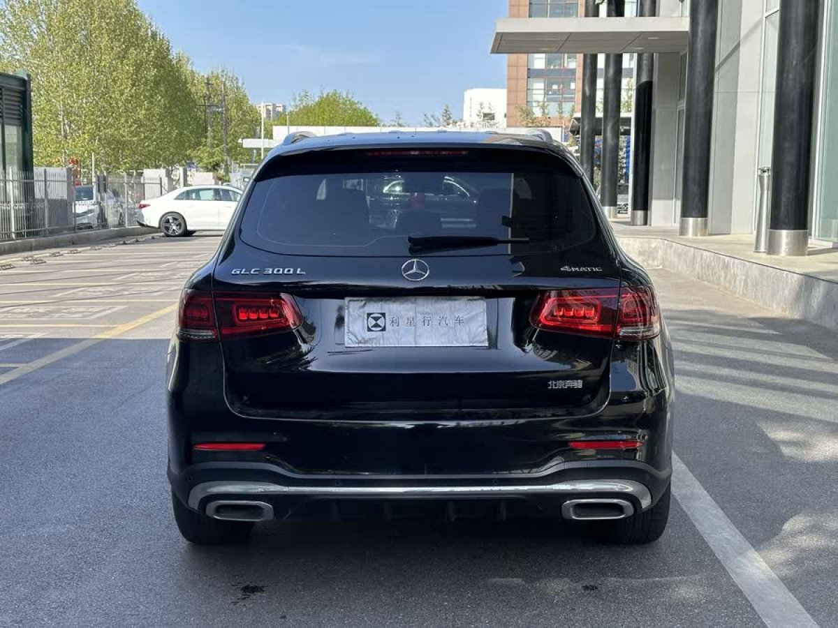 奔馳 奔馳GLC  2018款 改款 GLC 300 4MATIC 動感型圖片