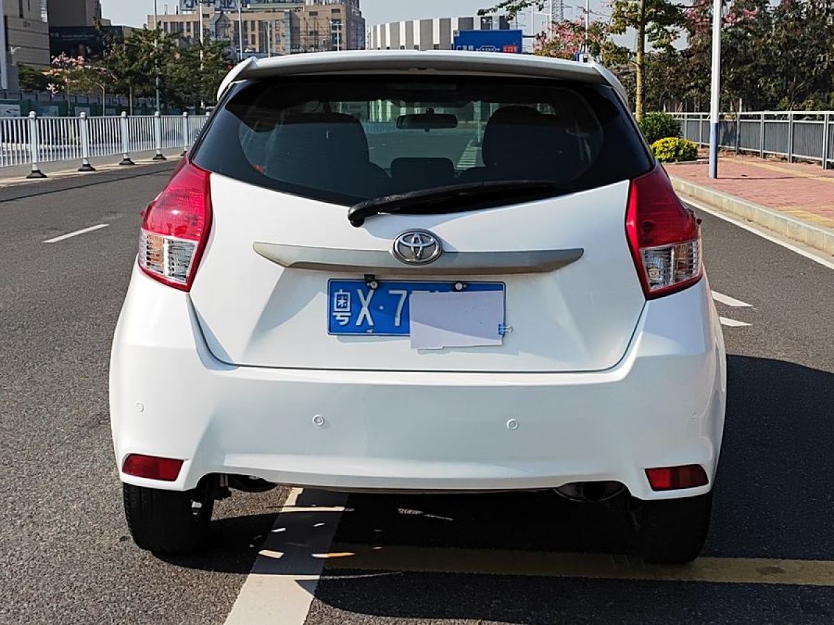 豐田 YARiS L 致炫  2014款 1.5G 自動(dòng)炫動(dòng)版圖片