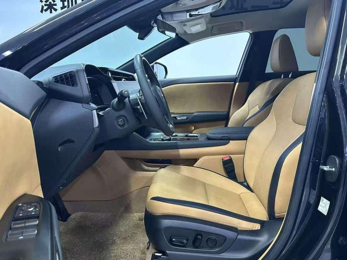 雷克薩斯 雷克薩斯RZ  2023款 450e 四驅(qū)縱享版圖片