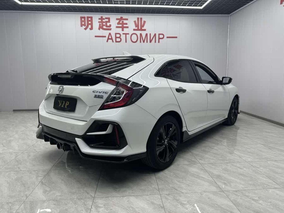 本田 思域  2021款 HATCHBACK 220TURBO CVT潮酷控圖片
