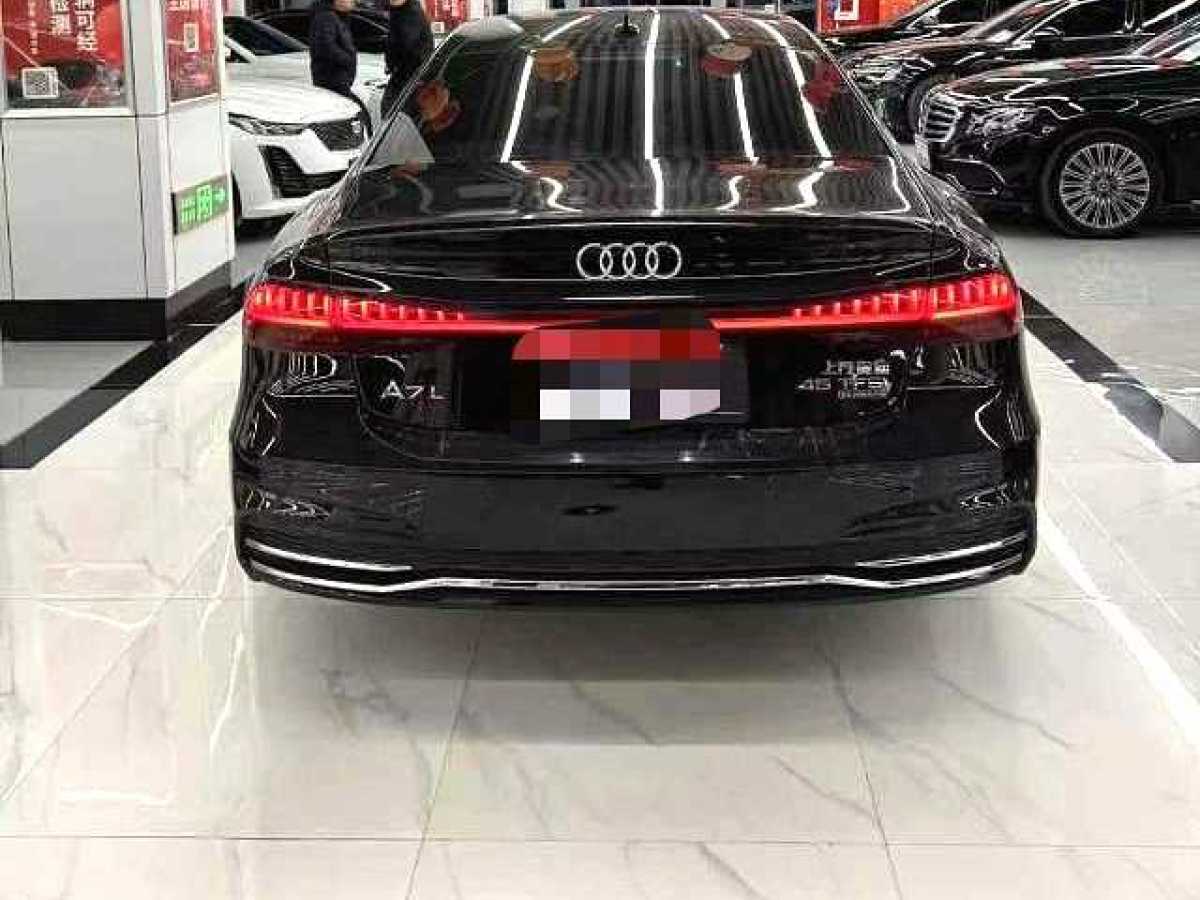 奧迪 奧迪A7L  2024款 45TFSI S-line 筑夢(mèng)型 流晶套裝圖片