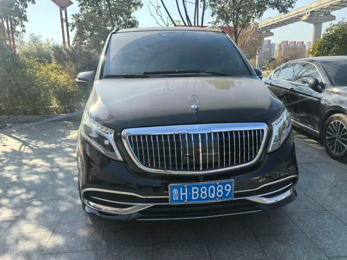 奔馳 奔馳A級  2019款  A 220 L 4MATIC 運動轎車圖片