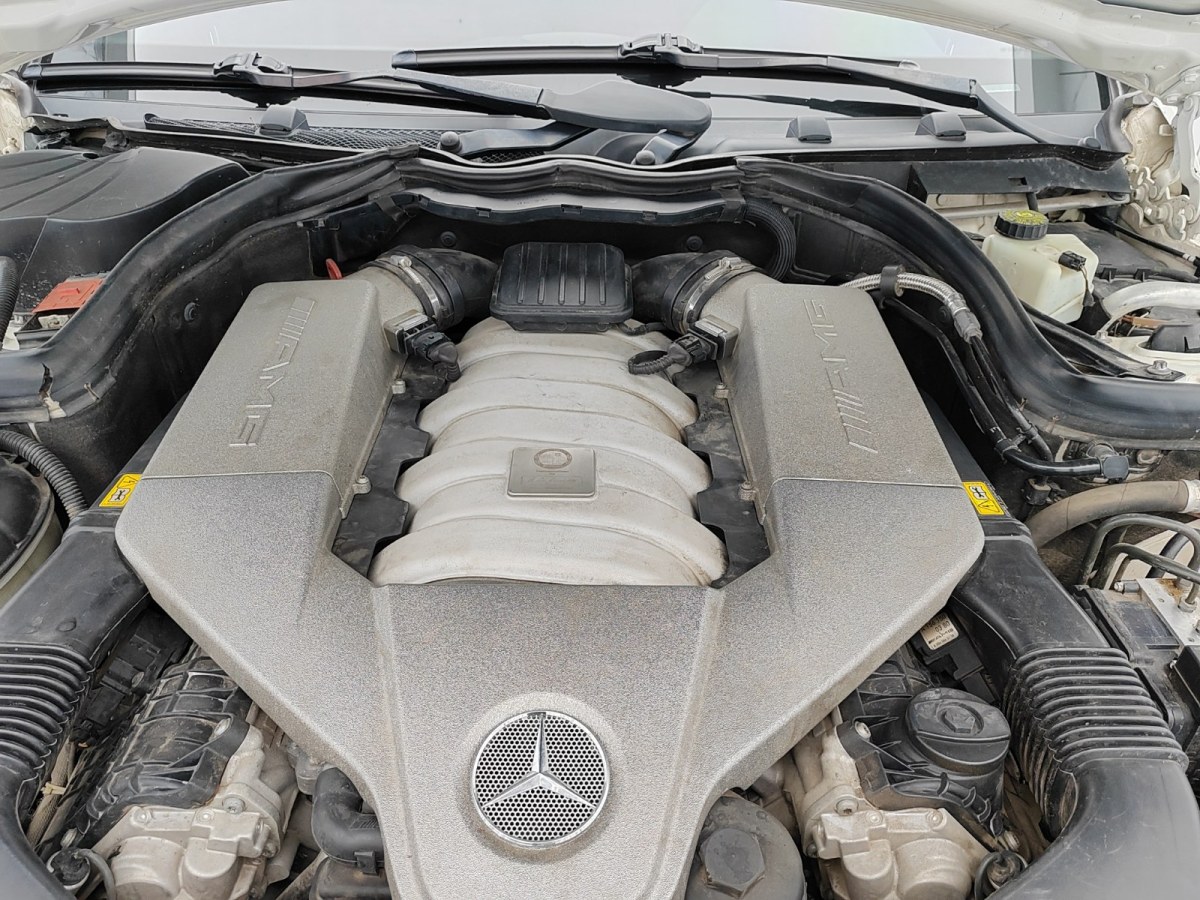 Mercedes Benz class C AMG2015 C 63 AMG 4.0T图片