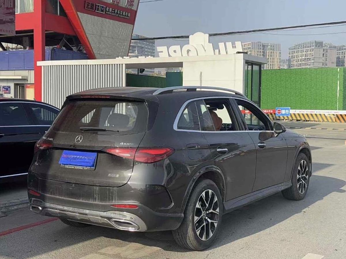 奔馳 奔馳GLC  2024款 改款 GLC 260 L 4MATIC 豪華型 5座圖片