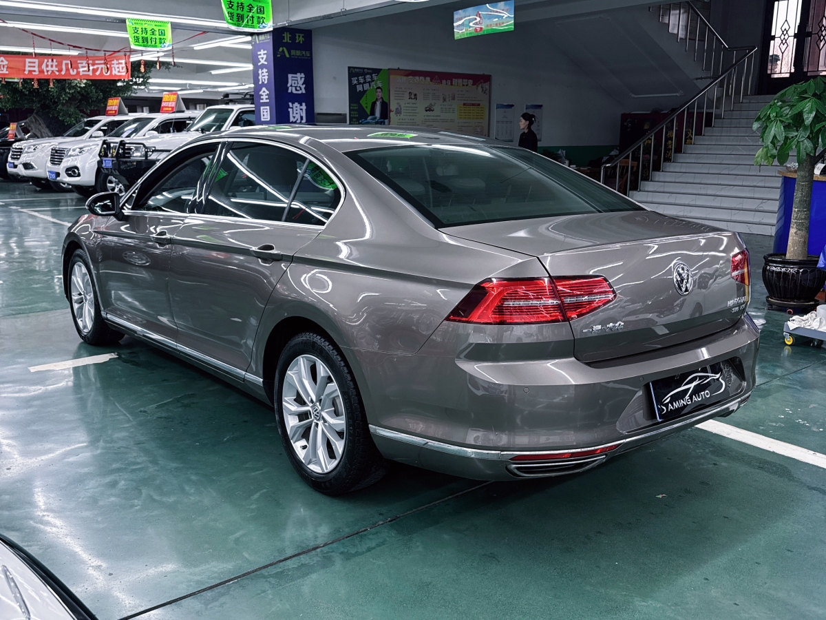 大眾 邁騰  2017款 330TSI DSG 尊貴型圖片